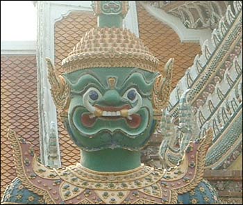 Wat Phra Kaew guardian